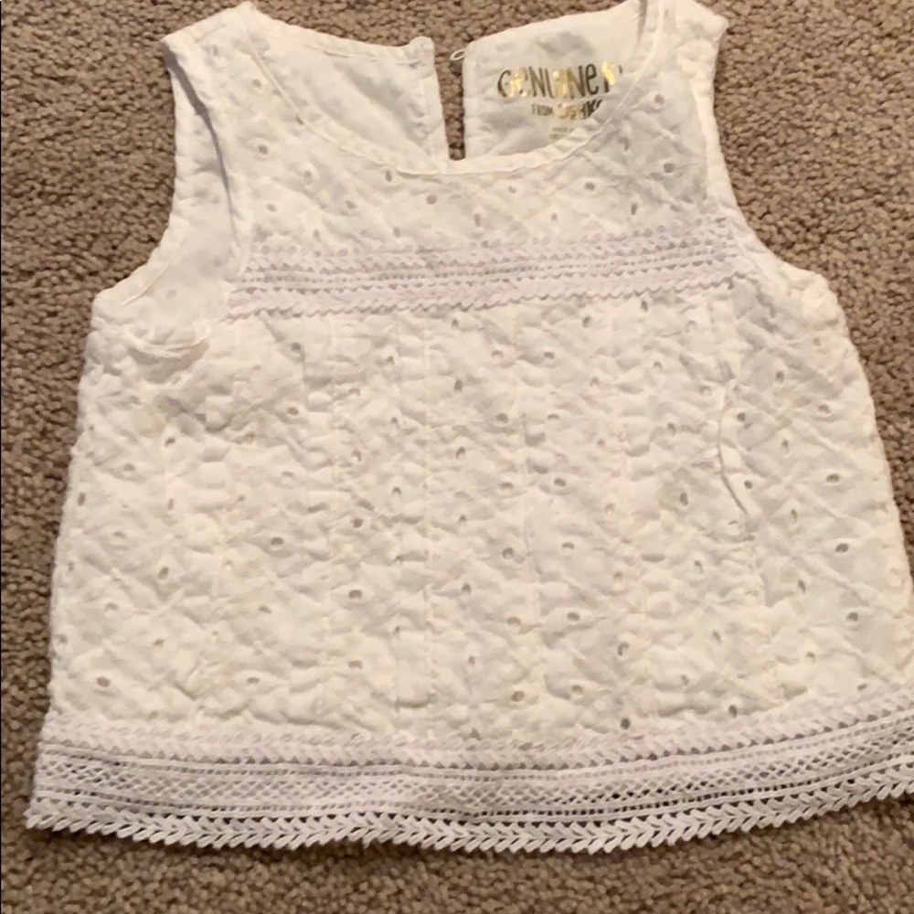 Girls top size 3 (runs small)